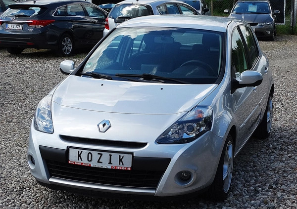 Renault Clio cena 17999 przebieg: 129682, rok produkcji 2010 z Płoty małe 497